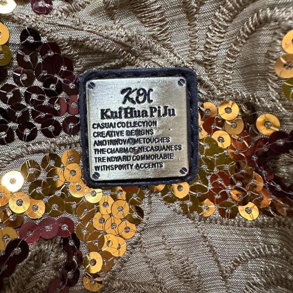 Unique boho-style shoulder bag with black faux leather body sequins - Picture 4 of 7